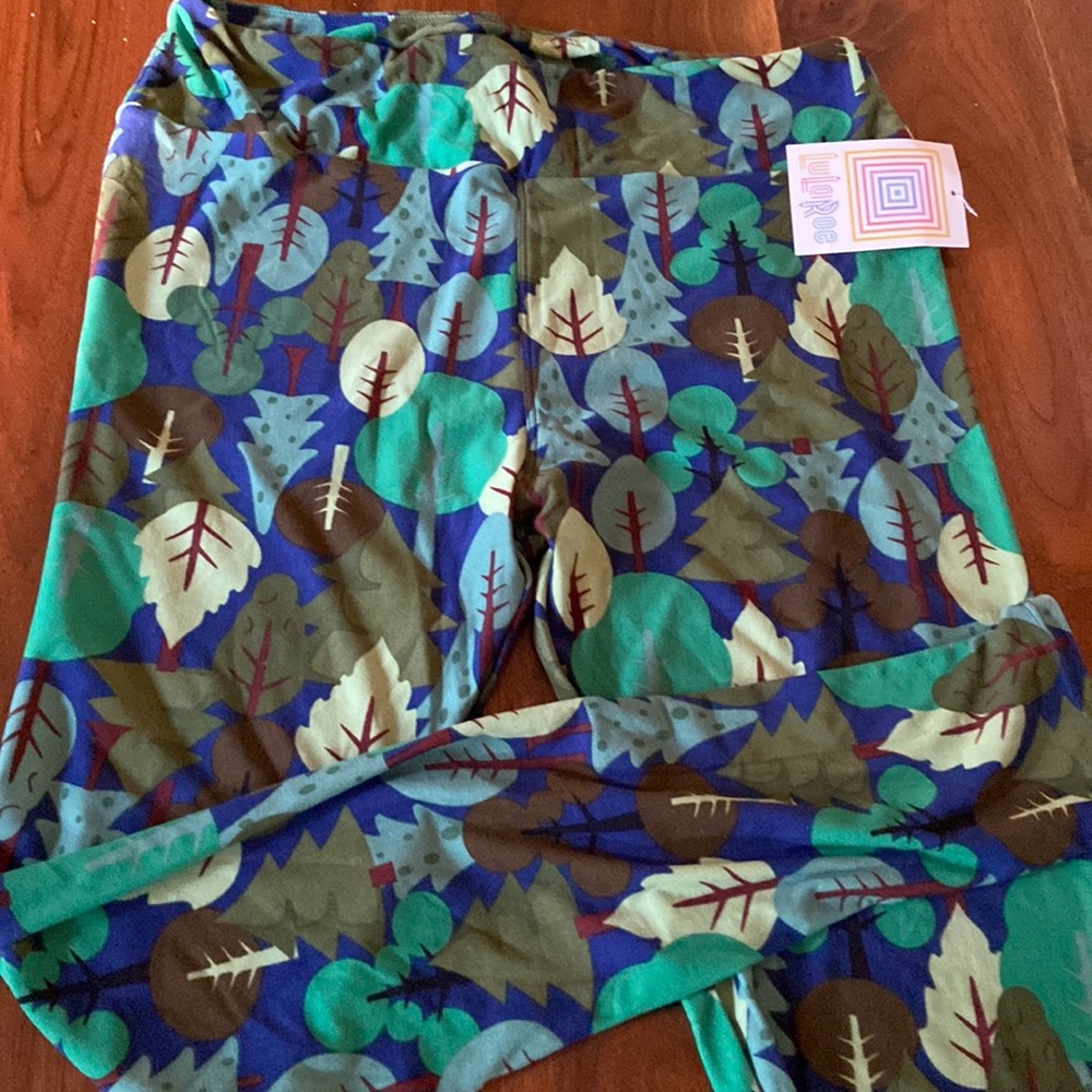 LulaRoe tall, and curvy forest and tree Leggings